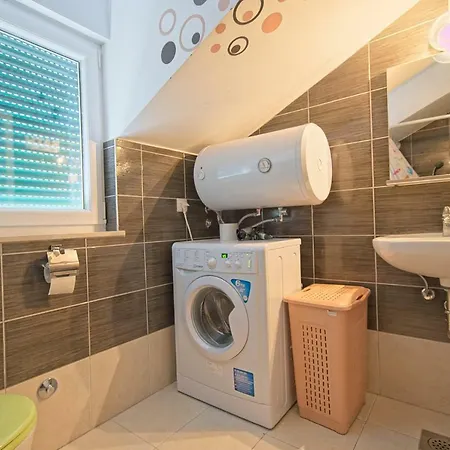 Apartment Adriana Postira